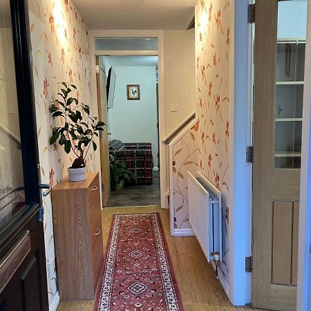 3 Bedroom House Near City Centre ベルファスト エクステリア 写真