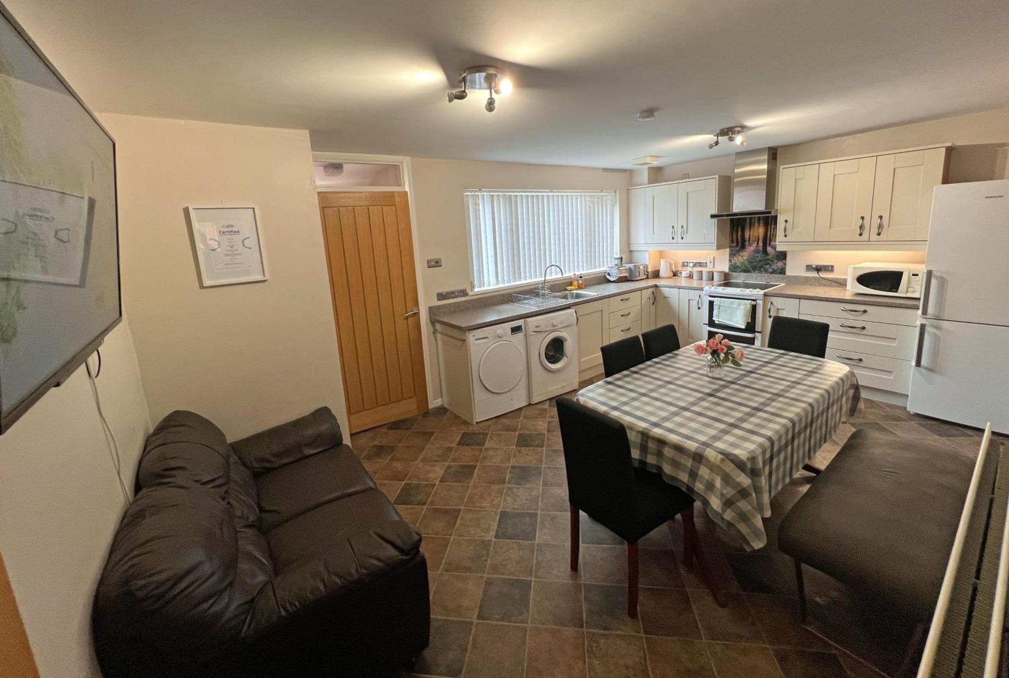 3 Bedroom House Near City Centre ベルファスト エクステリア 写真