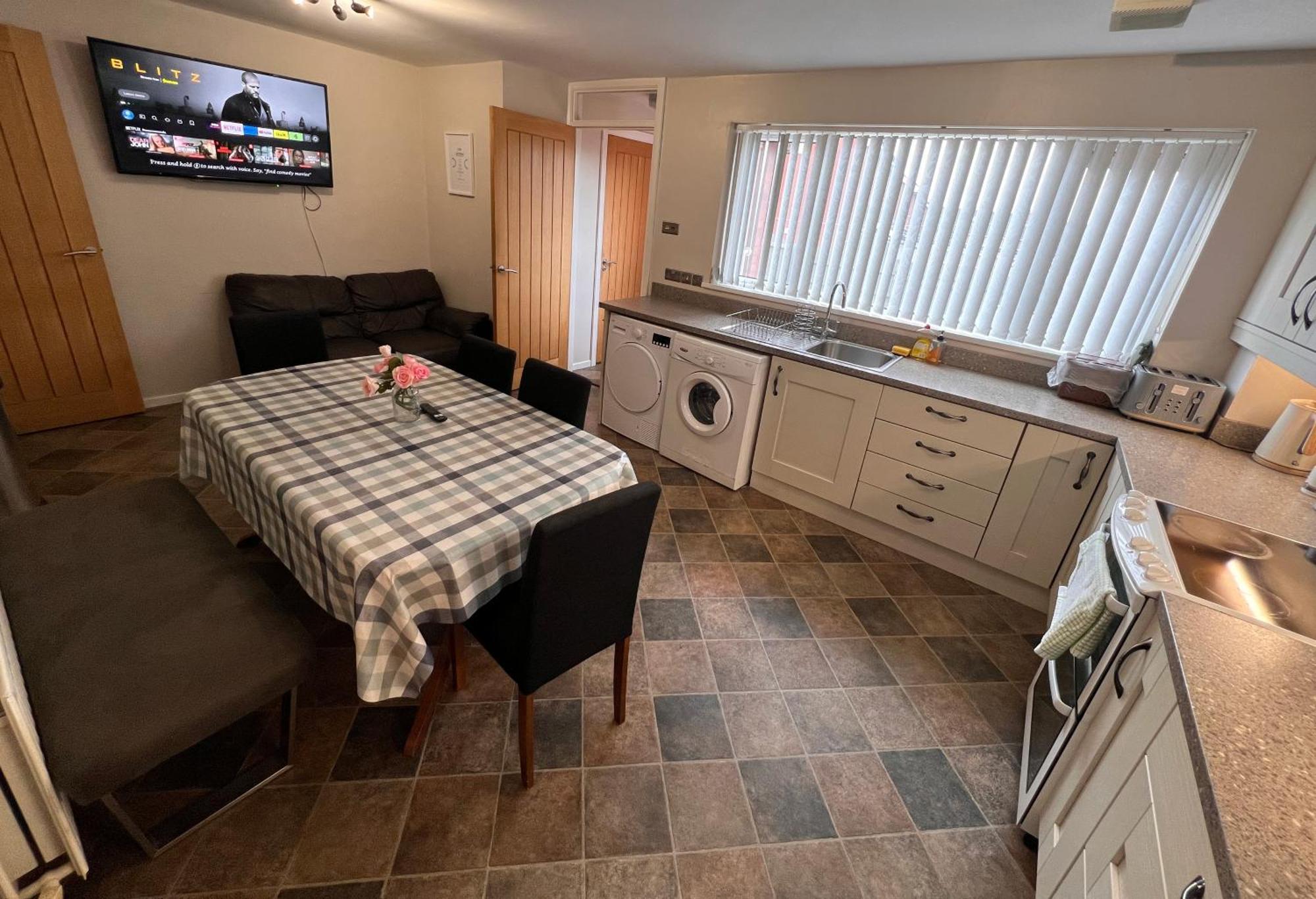 3 Bedroom House Near City Centre ベルファスト エクステリア 写真