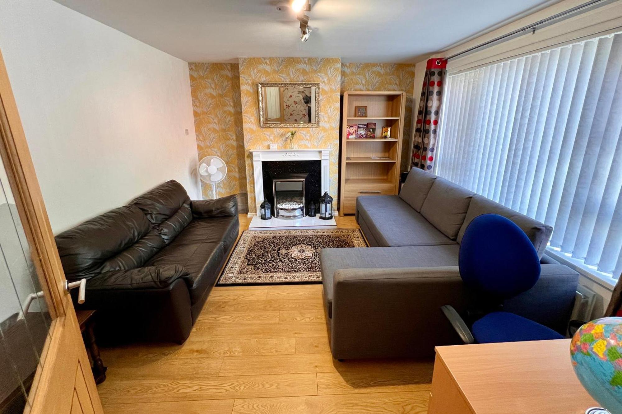 3 Bedroom House Near City Centre ベルファスト エクステリア 写真